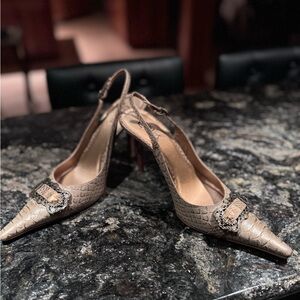 Carlos Santana sling back pumps | heels | size 7.5